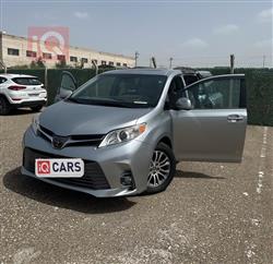 تويوتا سيينا